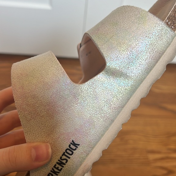 Birkenstock Arizona Vegan Iridescent Light Rose Microfiber Sandals - Picture 3 of 10